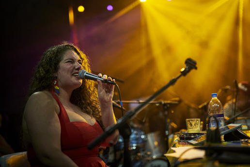Grupo Maracujá ft Femke Smit